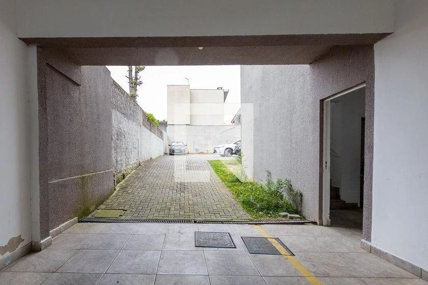 42 m² unfurnished 1-bedroom apartment with 1 parking — photo 23