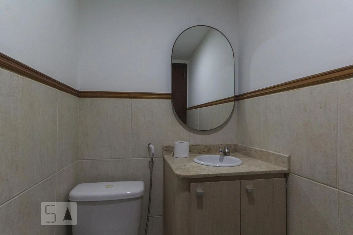 195 m² rental apartment with 3 bedrooms and 2 parking spaces — photo 38