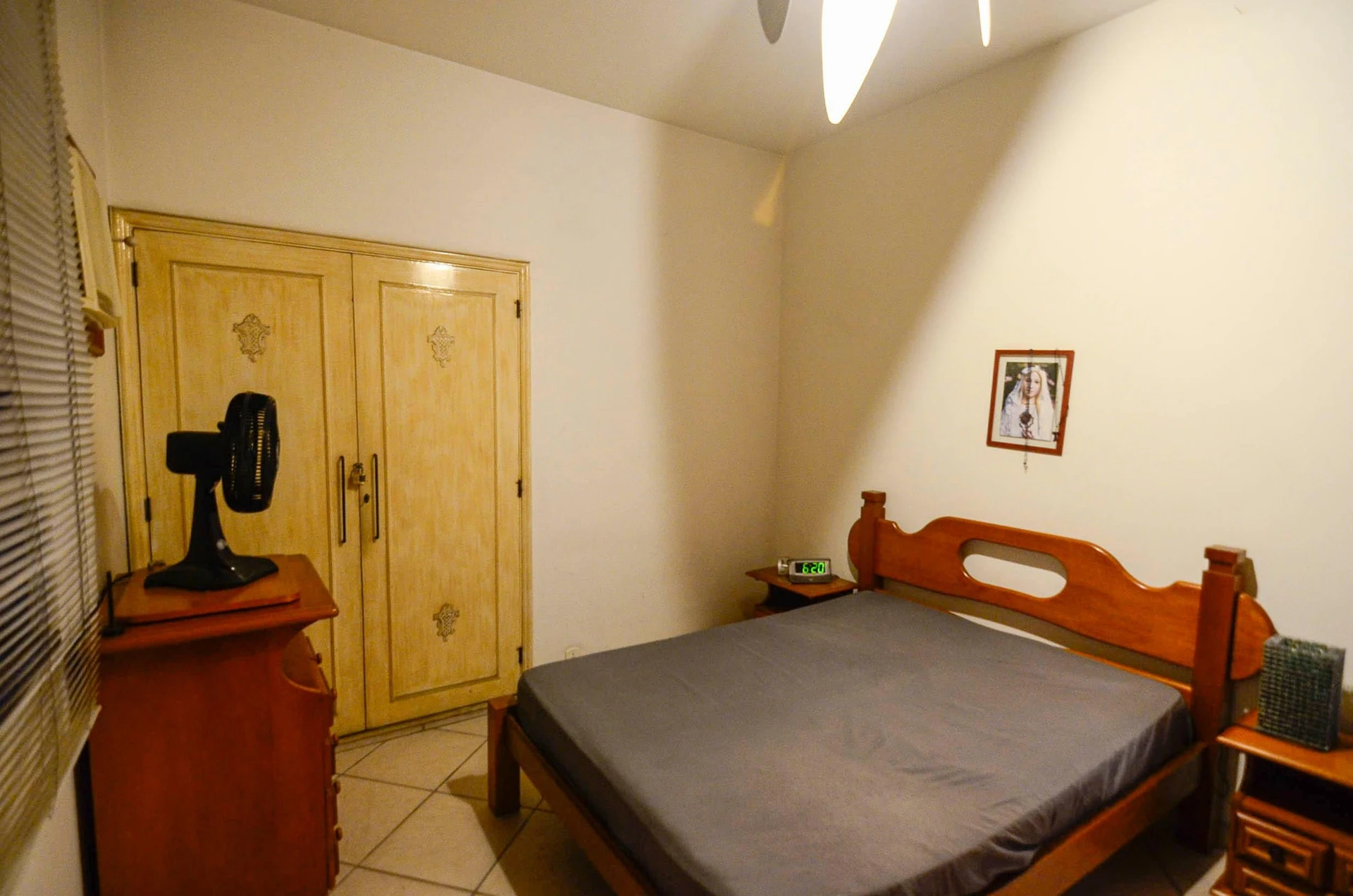 Furnished 2-bedroom apartment with a gas stove — photo 25