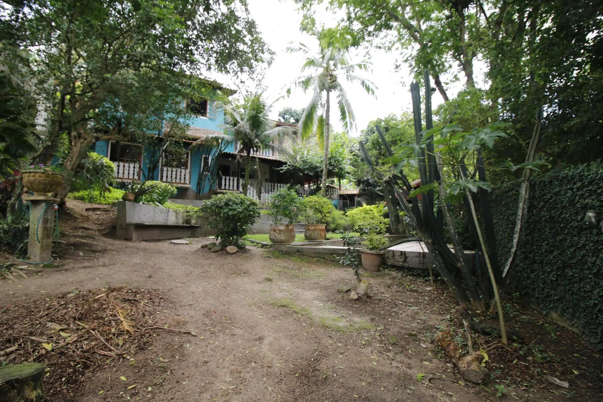 Furnished house, 700 m², with a jacuzzi — photo 66