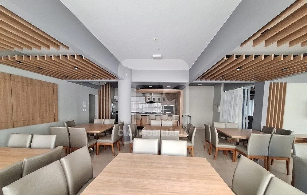 2-bedroom apartment with balcony and 1 parking space — photo 18
