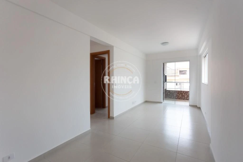 2-bedroom apartment with a grill on the balcony — photo 4