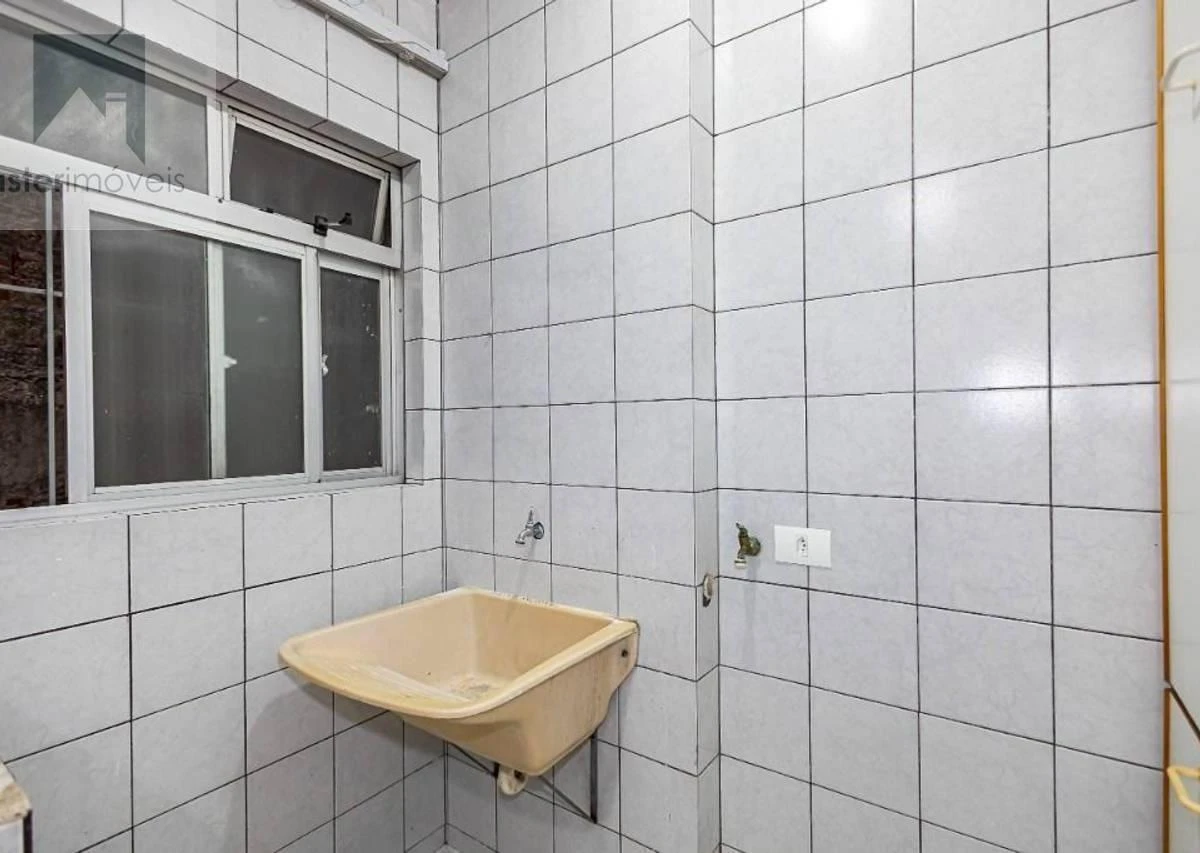 Квартира з 2 спальнями та пральною машиною — photo 7