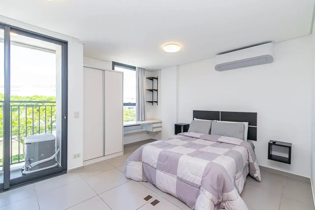 Apartamento amueblado de 36 m² con dormitorio y escritorio — photo 7