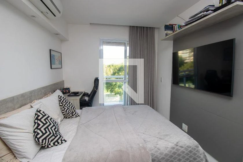 Мебльована квартира 174 м² з 3 спальнями та відкритою кухнею — photo 12
