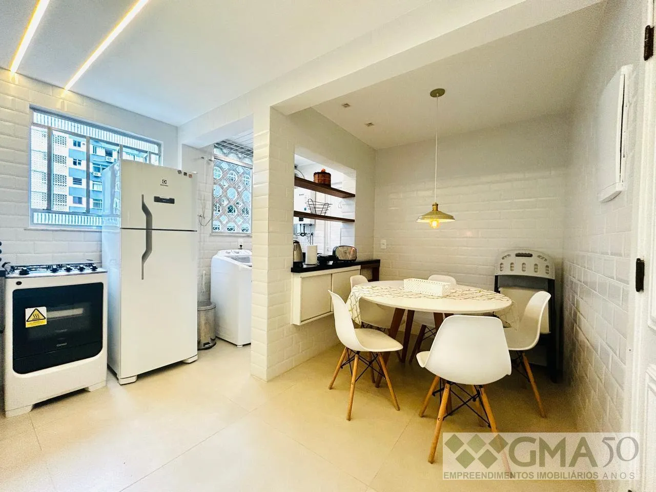 3-bedroom apartment with a washing machine — photo 43