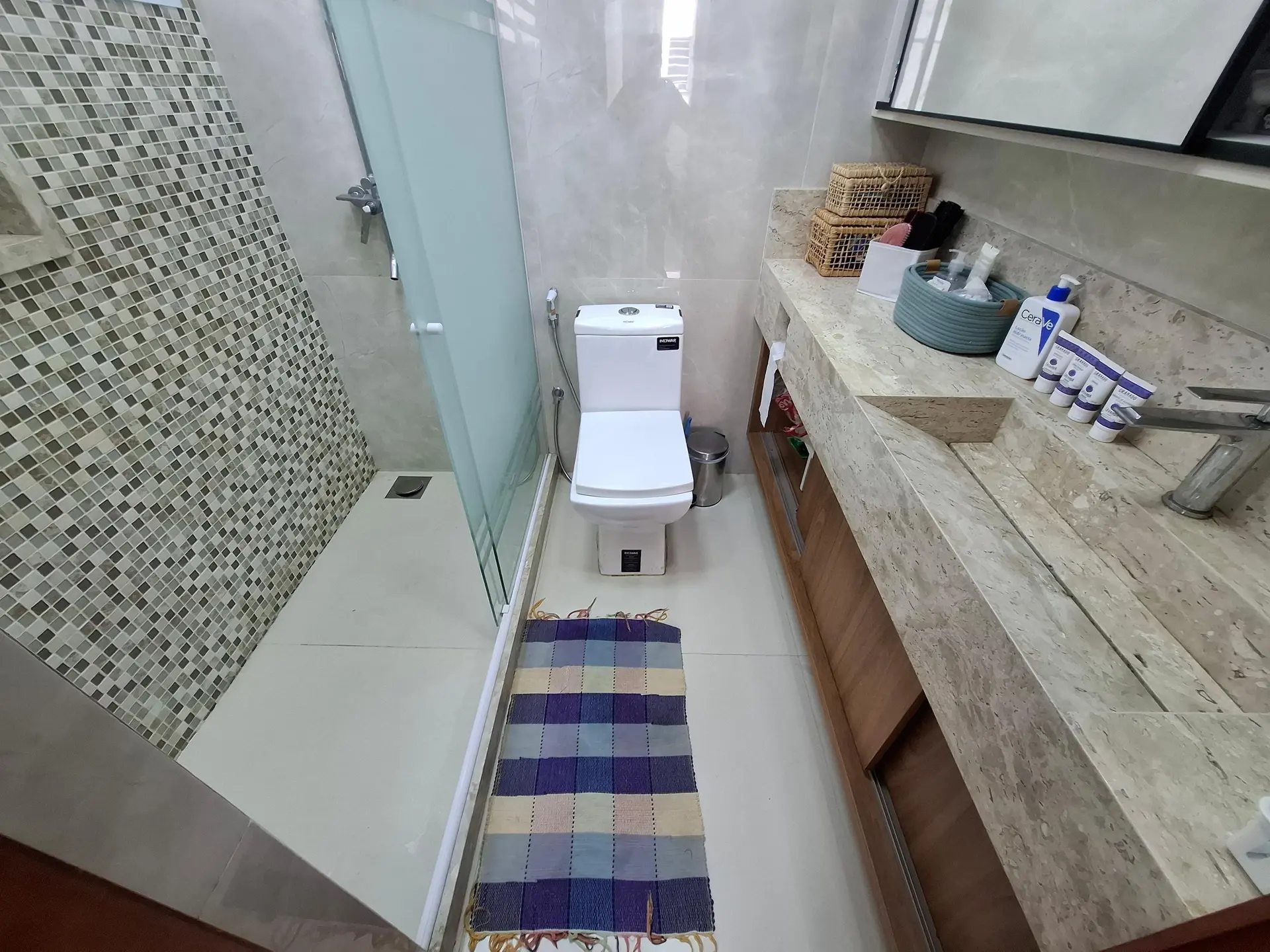 2-bedroom apartment with a home office — photo 18