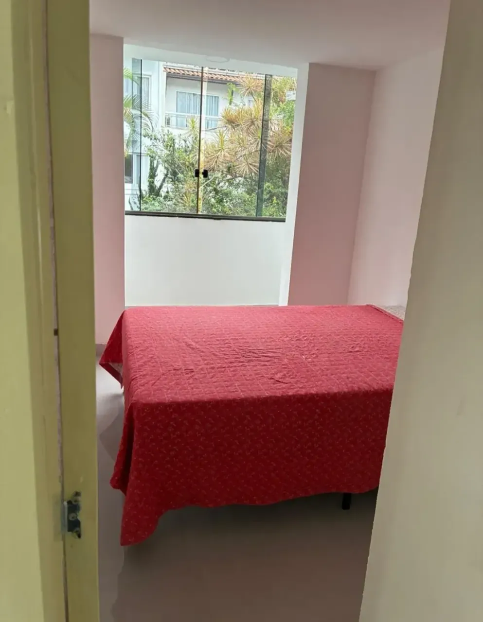 Apartamento de 2 quartos com cozinha separada e 60 m² — photo 15