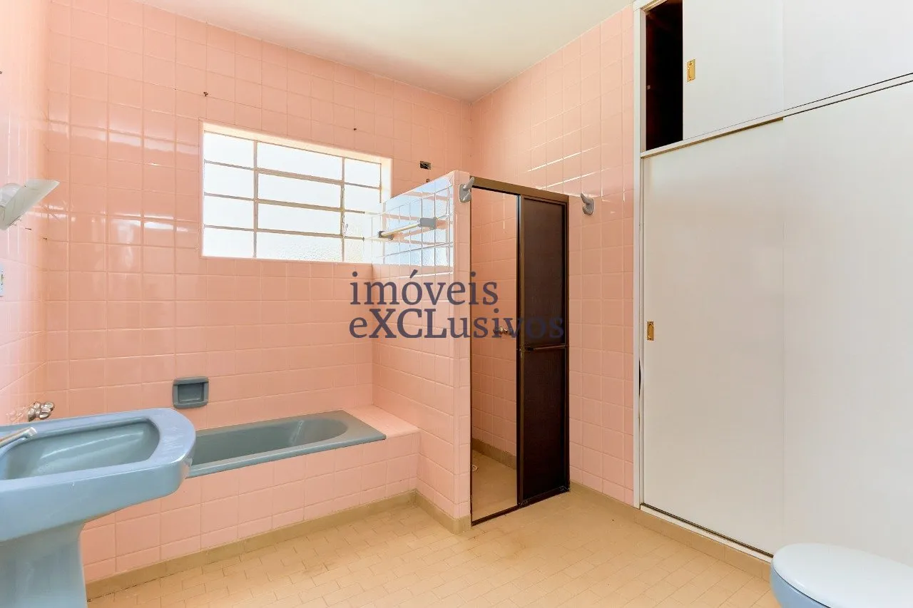4 quartos e banheira: casa de 187 m² — photo 9