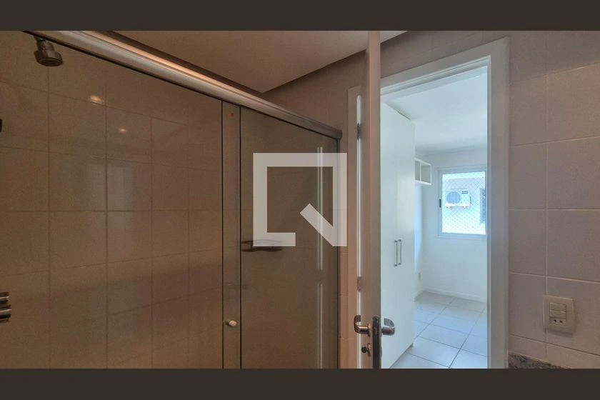 Casa en alquiler con 4 dormitorios y balcón — photo 30