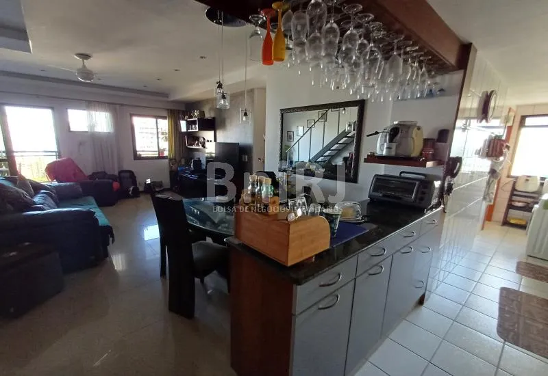 Furnished 179 m² apartment with 3 bedrooms — photo 52