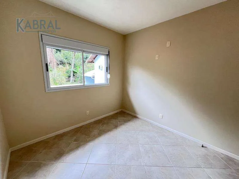 Квартира с 3 спальнями и балконом, 80 м² — photo 6