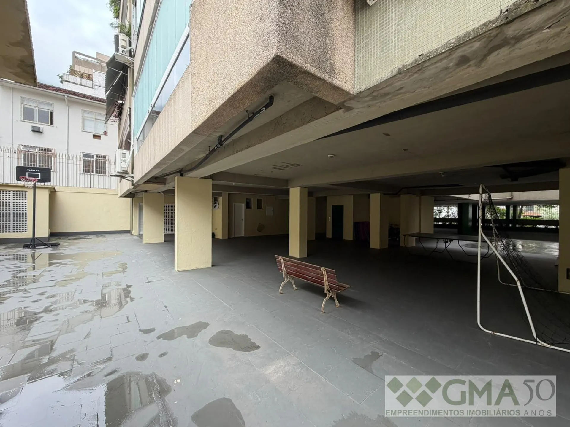 Apartment, 133 m², with a glass-enclosed balcony — photo 17