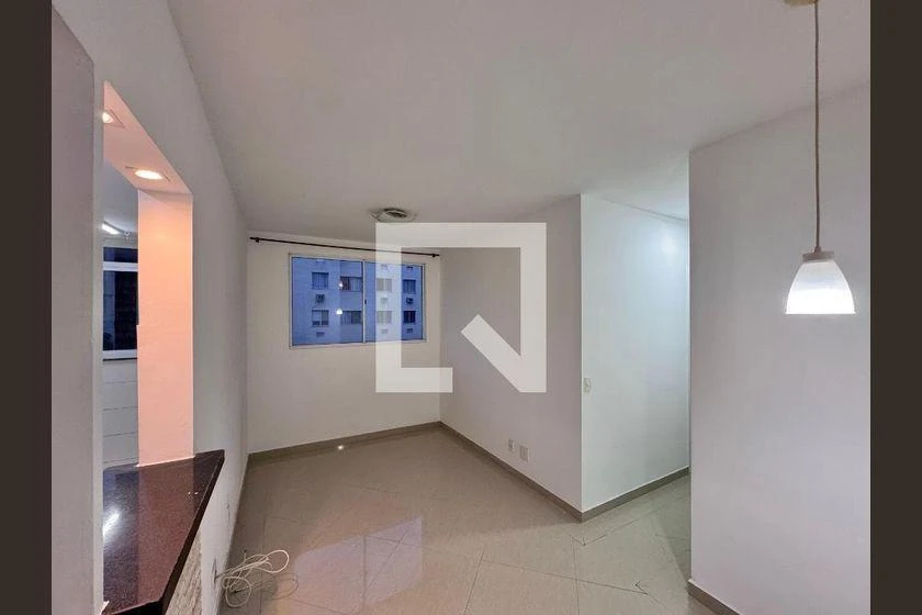 2-bedroom apartment in a building with a gym — photo 19
