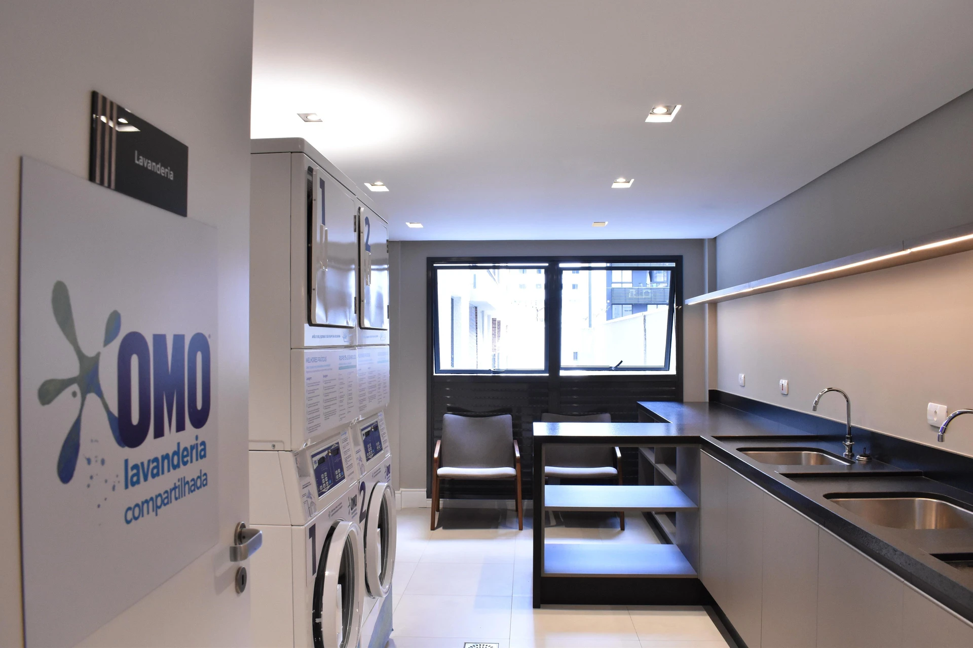 Studio de 28 m² com secadora e máquina de lavar — photo 9