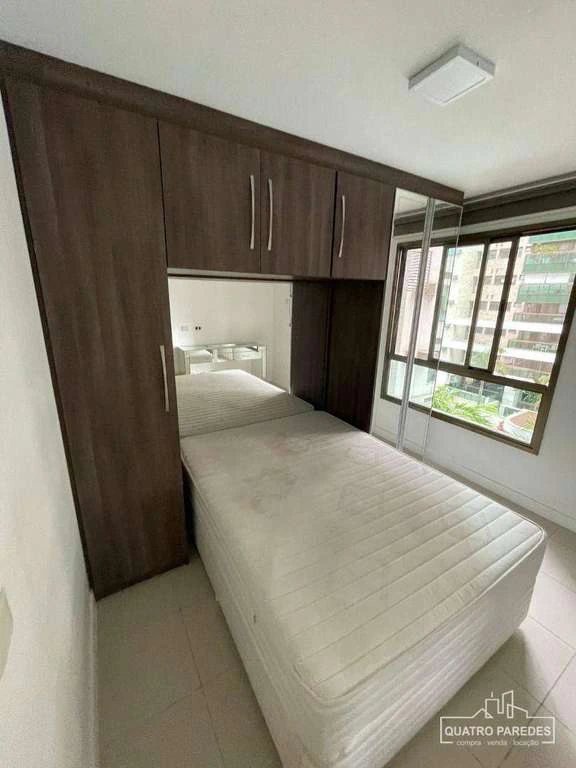 Apartamento com 4 quartos e 144 m², janelas com vista — photo 17
