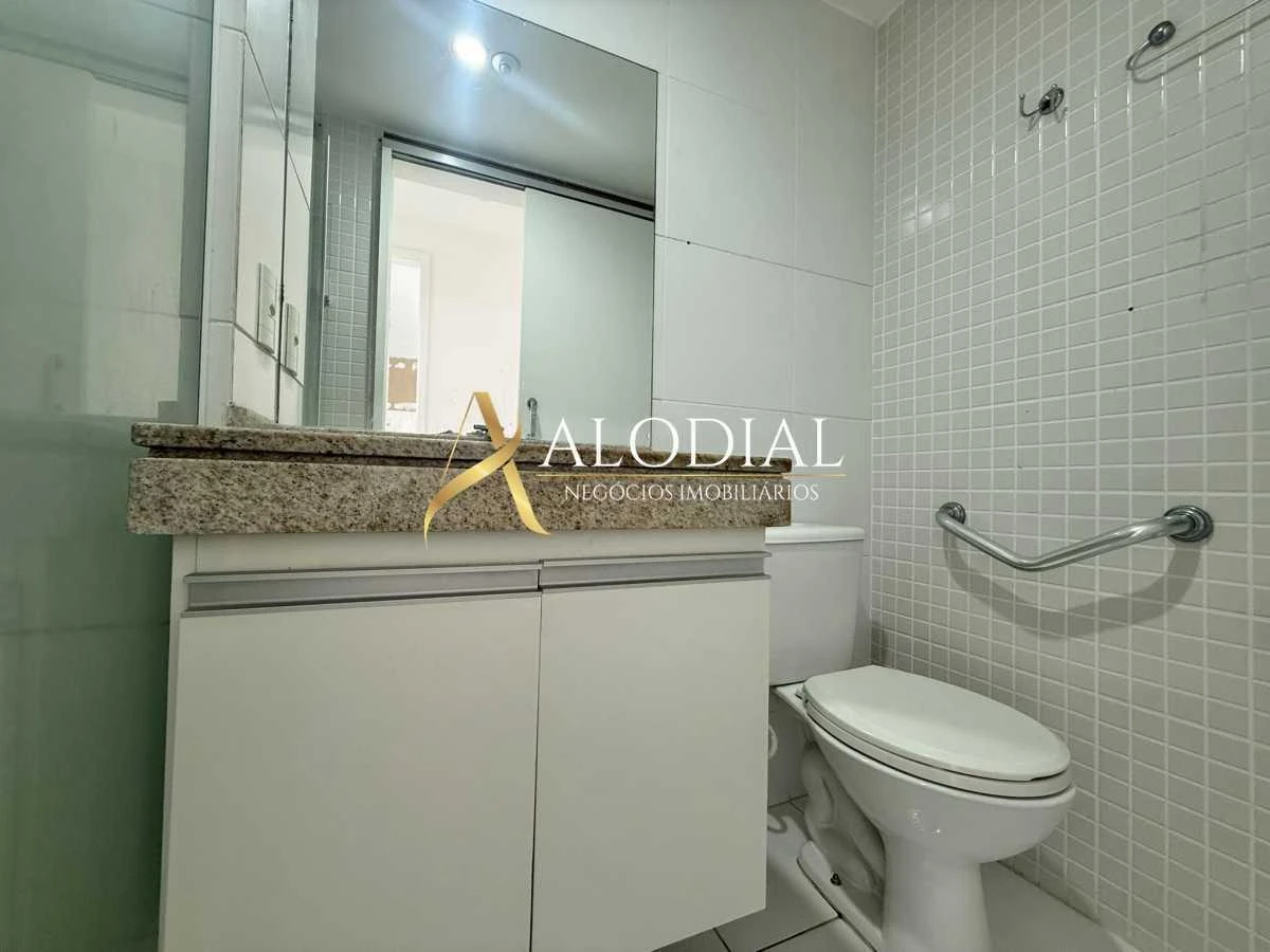 60 m² apartment with 2 bedrooms and 2 bathrooms — photo 8
