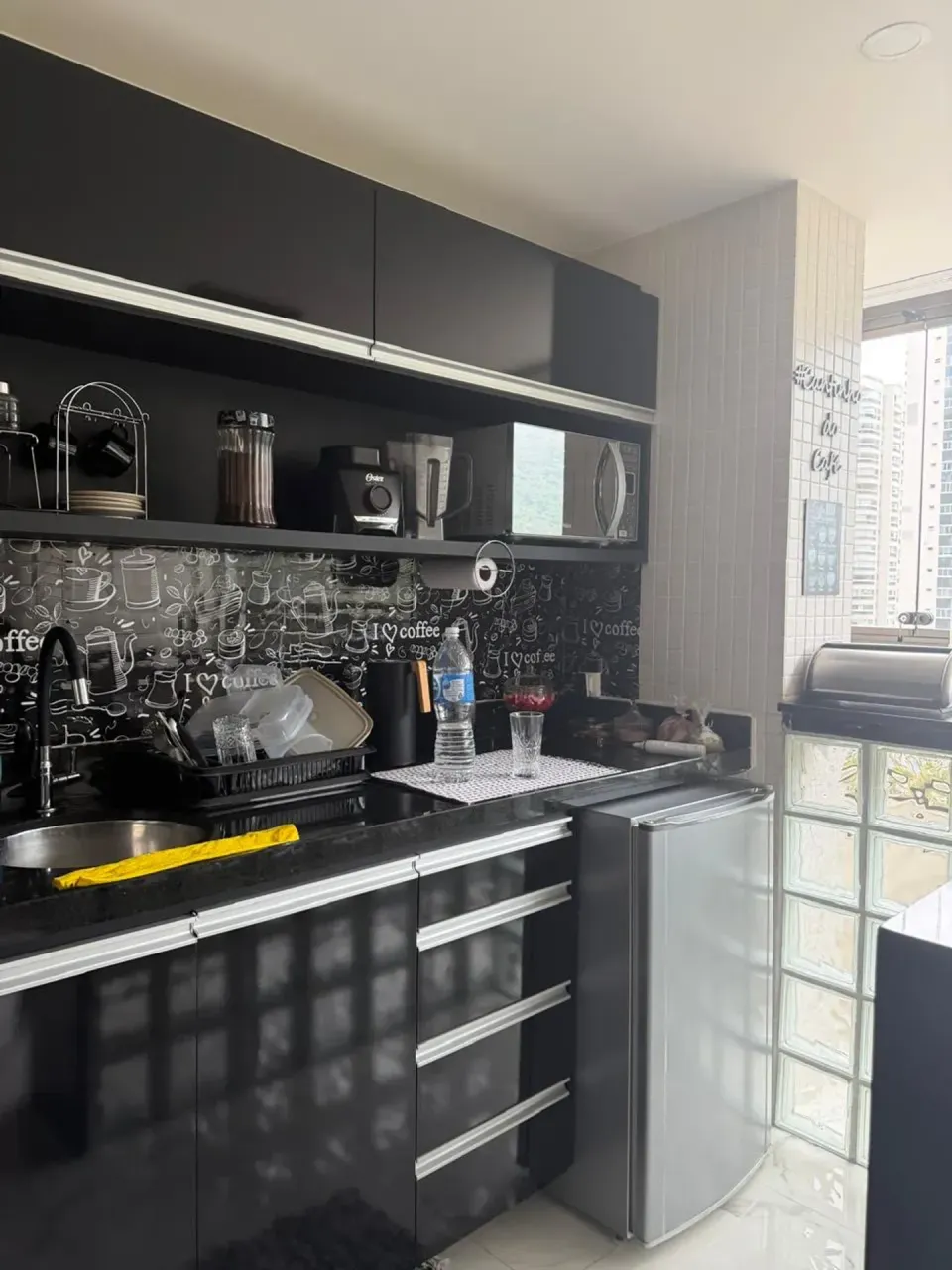 Apartamento mobiliado com 3 quartos e 3 banheiros — photo 4