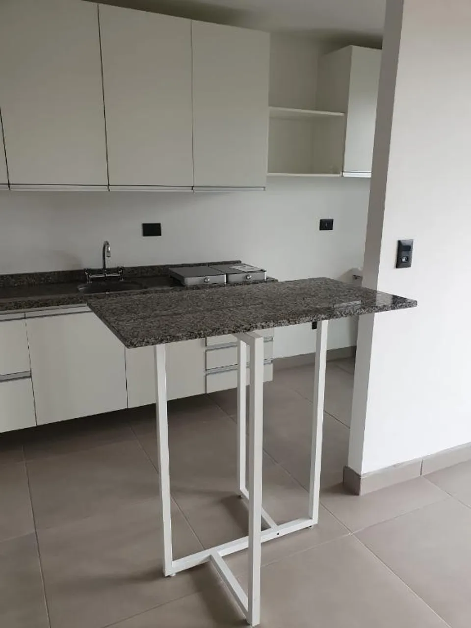 Квартира 42 м² з 1 спальнею та кухнею з газовою плитою — photo 3
