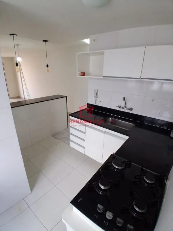 Balcony with a grill in a 2-bedroom apartment, 80 m² — photo 12