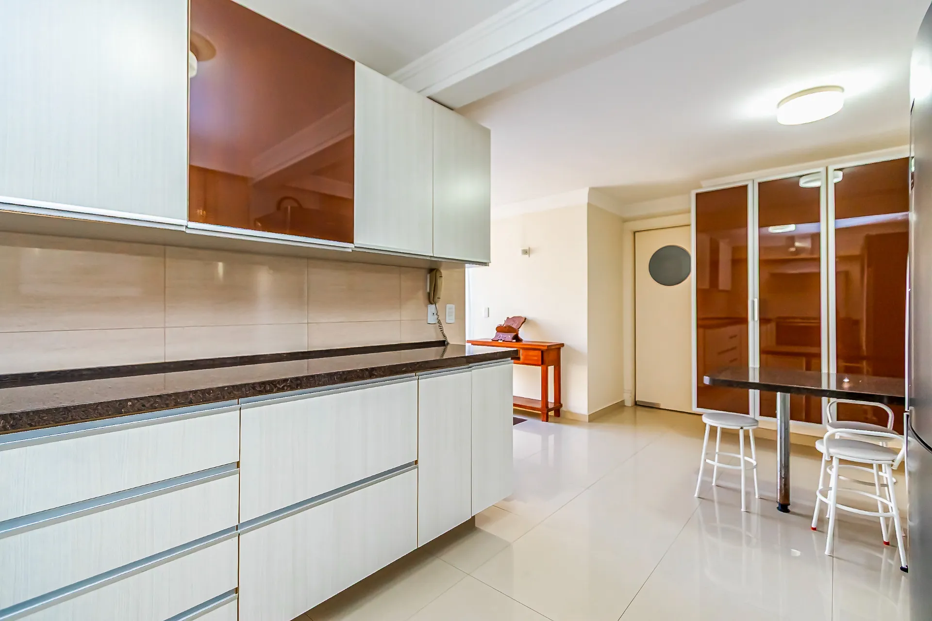 Furnished house with a separate kitchen and 4 bedrooms — photo 17