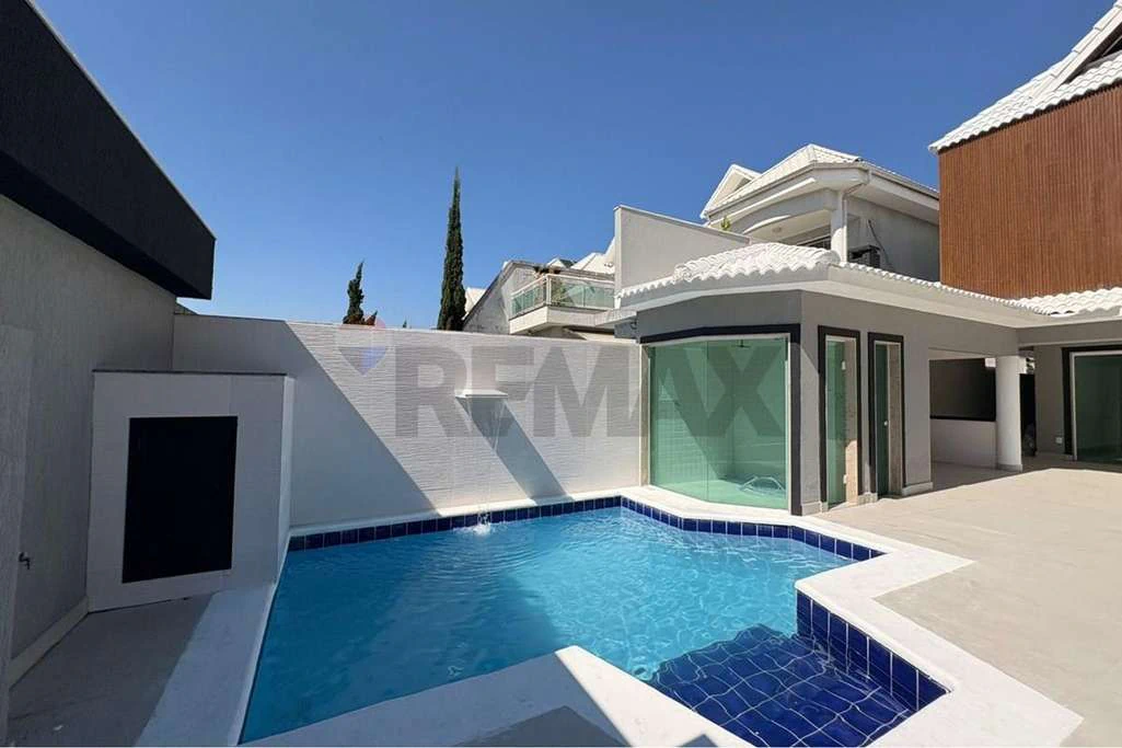 4-suite house with 305 m² and 3 parking spaces — photo 14