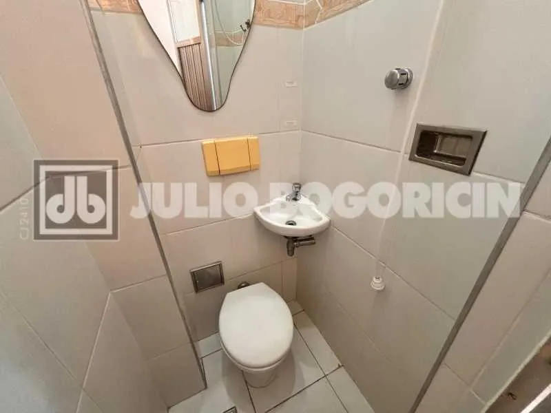 Cobertura mobiliada com 2 quartos e 2 banheiros — photo 2
