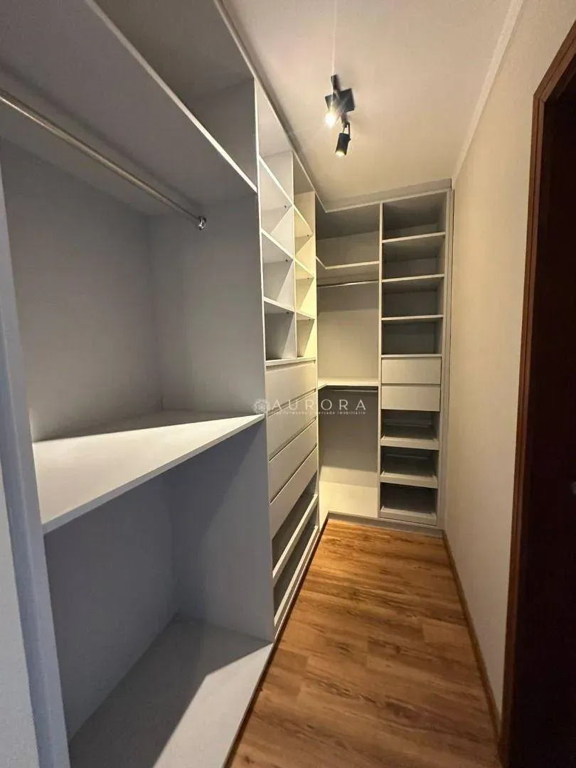 Casa de 225 m² con 3 dormitorios y cocina abierta — photo 21