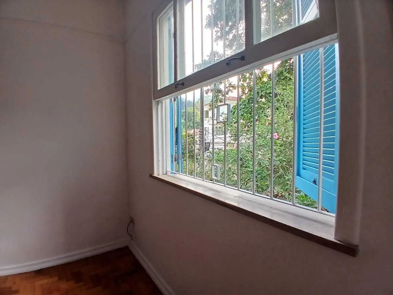 Apartment, 113 m², with wood or laminate floors — photo 19