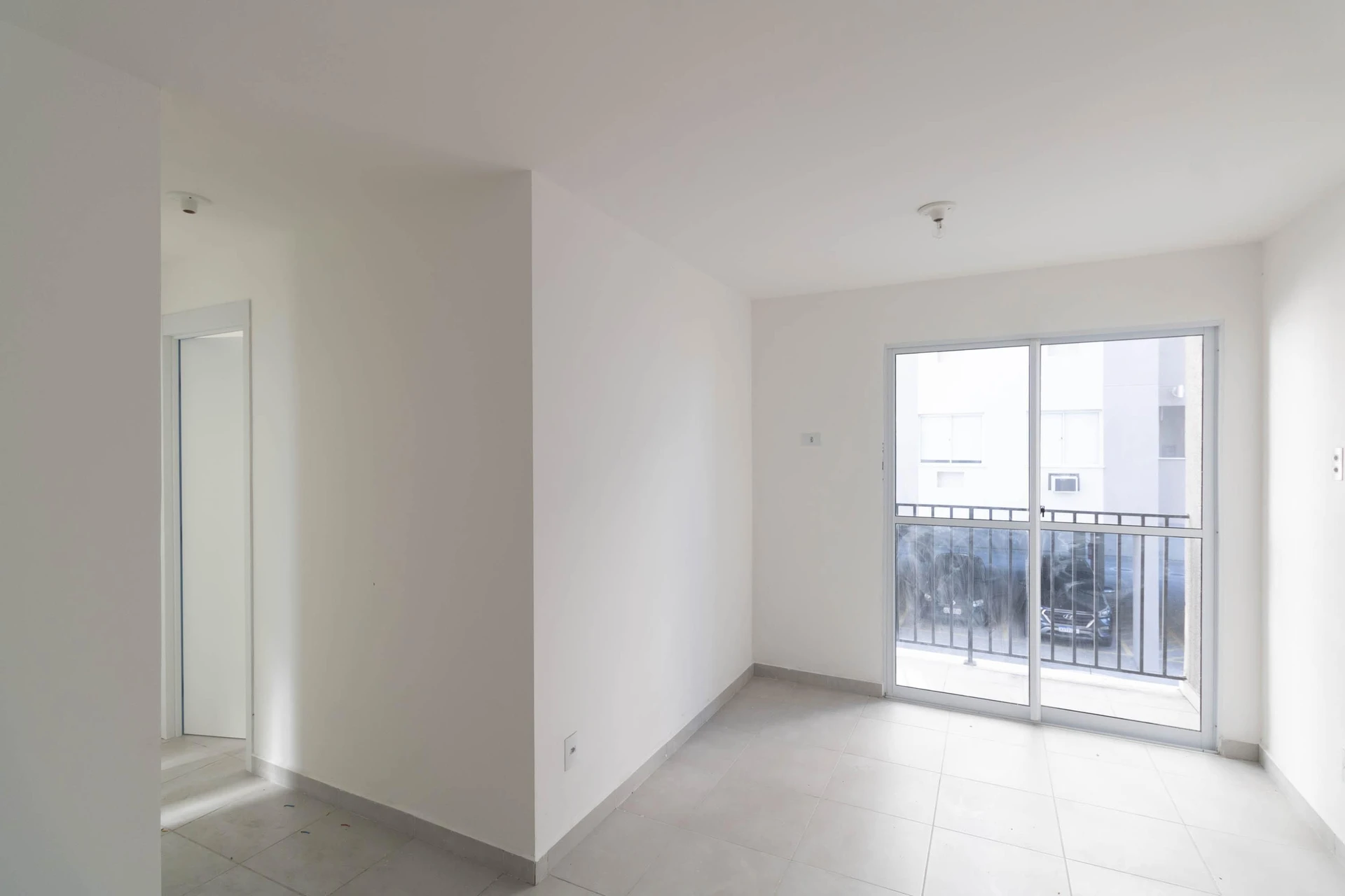Apartment with 2 bedrooms, 1 en-suite and 1 parking spot — photo 39