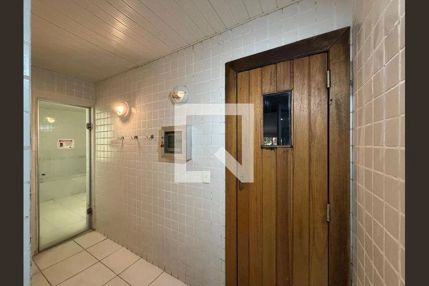 Apartamento de 80 m² com closet e máquina de lavar — photo 18