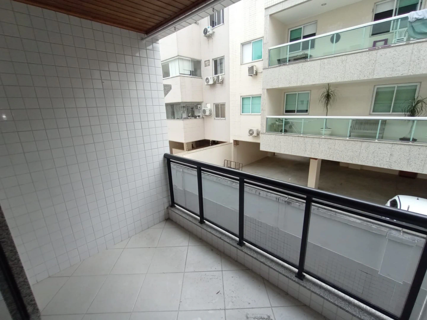 2-bedroom apartment, 1 with its own bathroom, 115 m² — photo 9