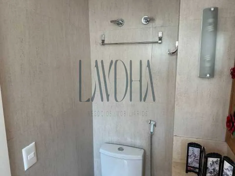 Furnished apartment with 4 bedrooms and 5 bathrooms — photo 16