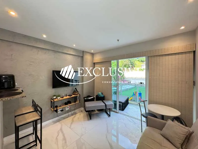 Apartamento mobiliado com cozinha americana e varanda — photo 10