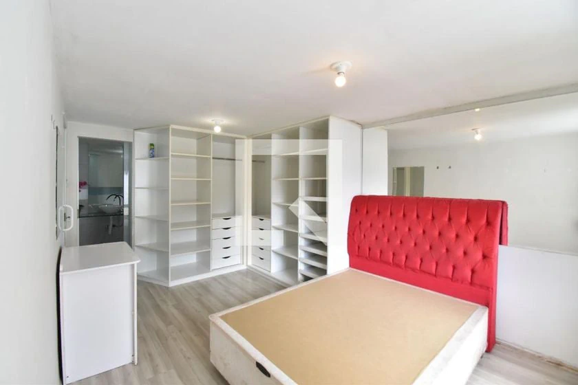 3-bedroom house with a home office — photo 4