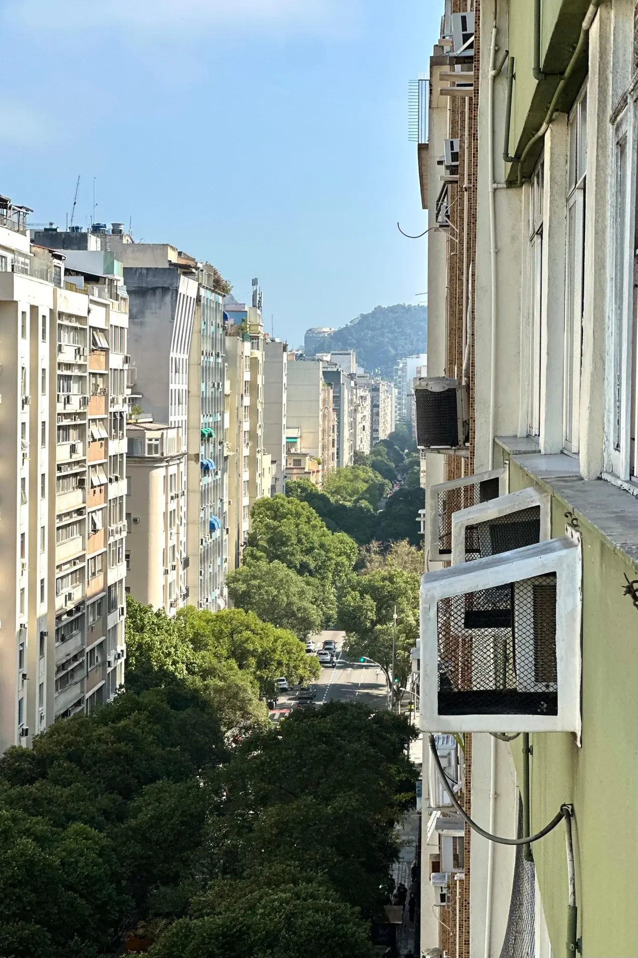 Apartamento mobiliado com cozinha americana e fogão a gás — photo 16