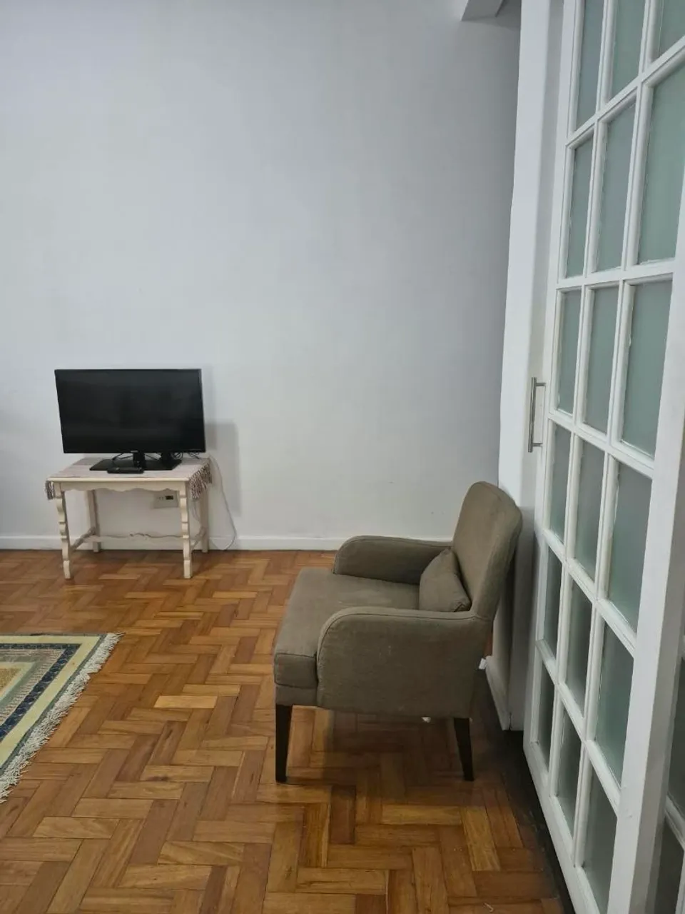 Furnished apartment with 2 bedrooms and a separate gas kitchen — photo 12