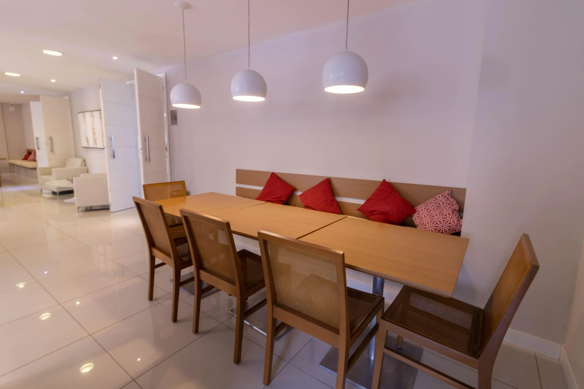 Apartamento mobiliado com 3 quartos e varanda e churrasqueira — photo 54