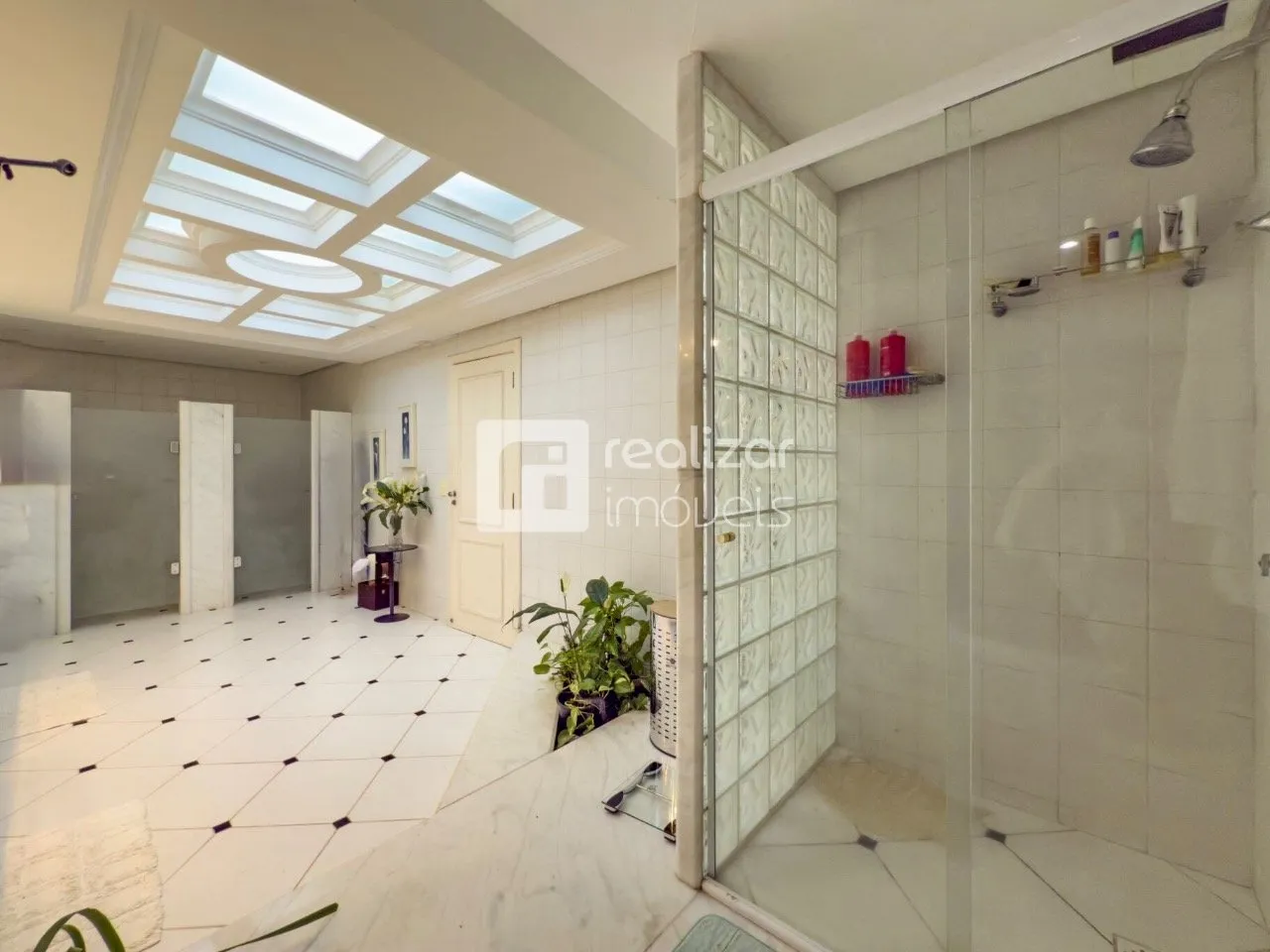 Casa amueblada con 5 suites y 8 baños — photo 47