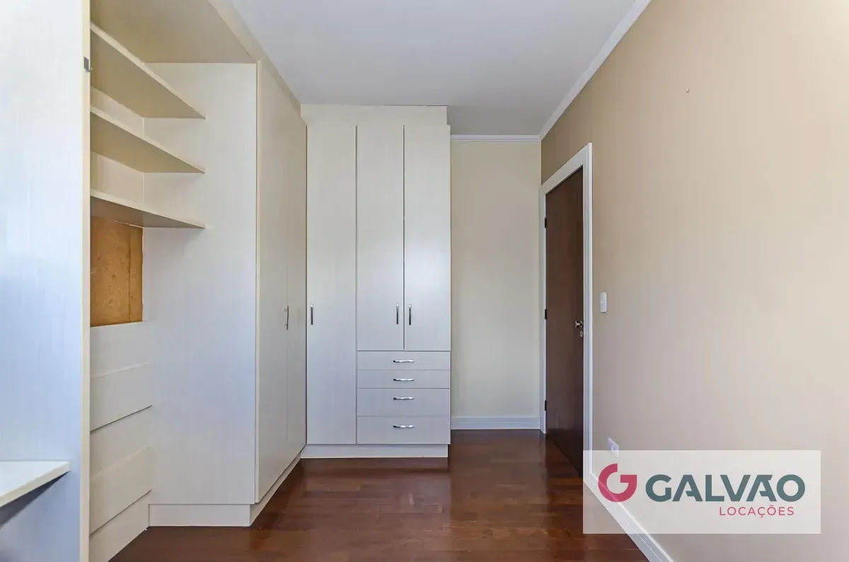 Рабочее место и 2 спальни: квартира 118 м² — photo 3