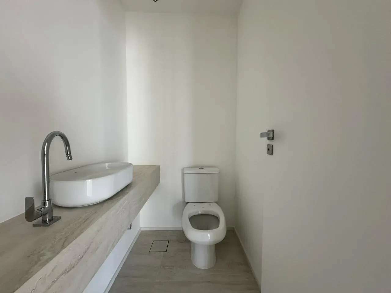 3-bedroom apartment with 6 bathrooms and 3 parking spots — photo 2