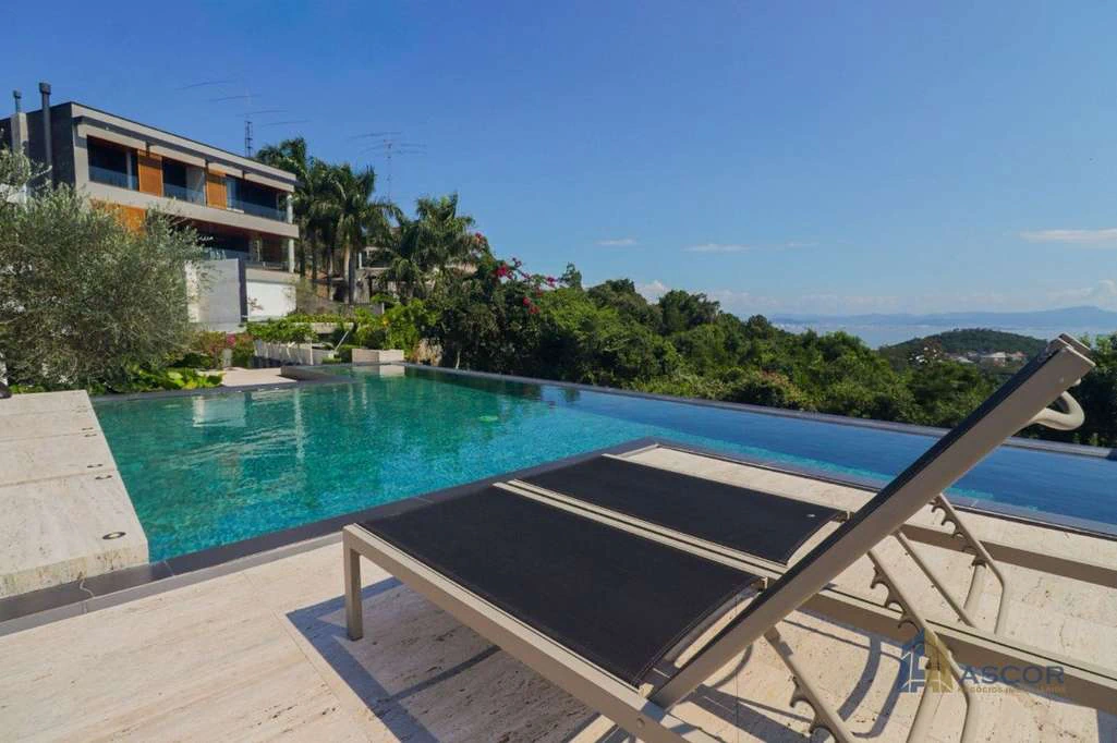 Casa com 4 suítes e 900 m² com jardim privativo — photo 4