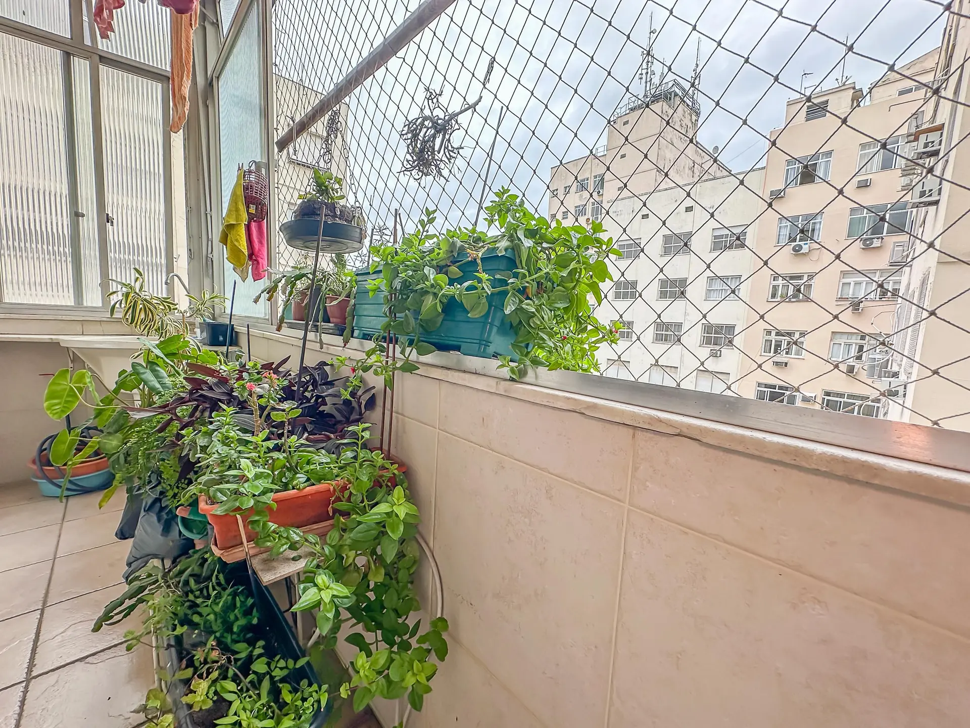 Ванна та 4 спальні: квартира 206 м² — photo 53