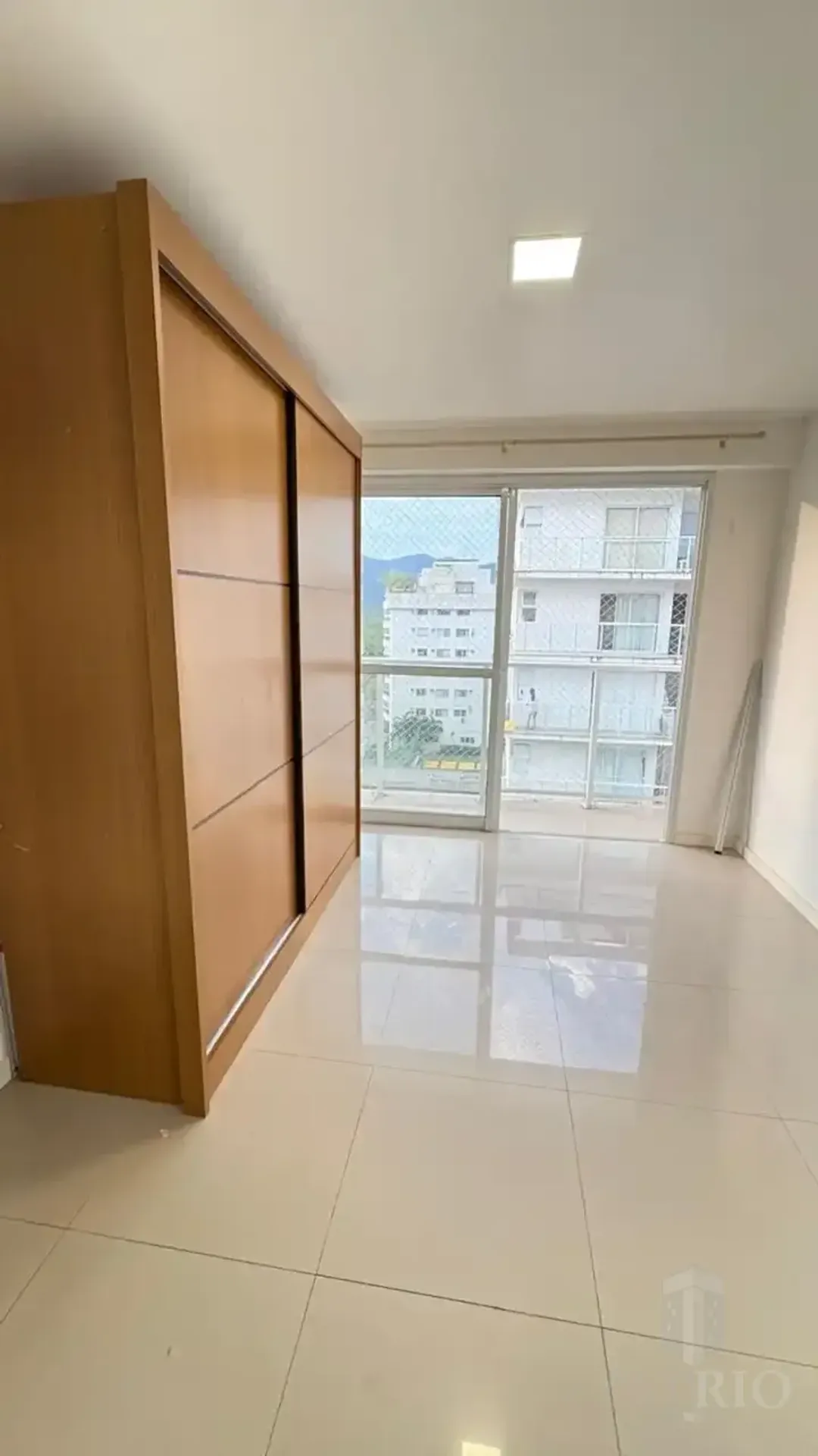 3-bedroom apartment with 3 bathrooms and 2 parking spots — photo 22