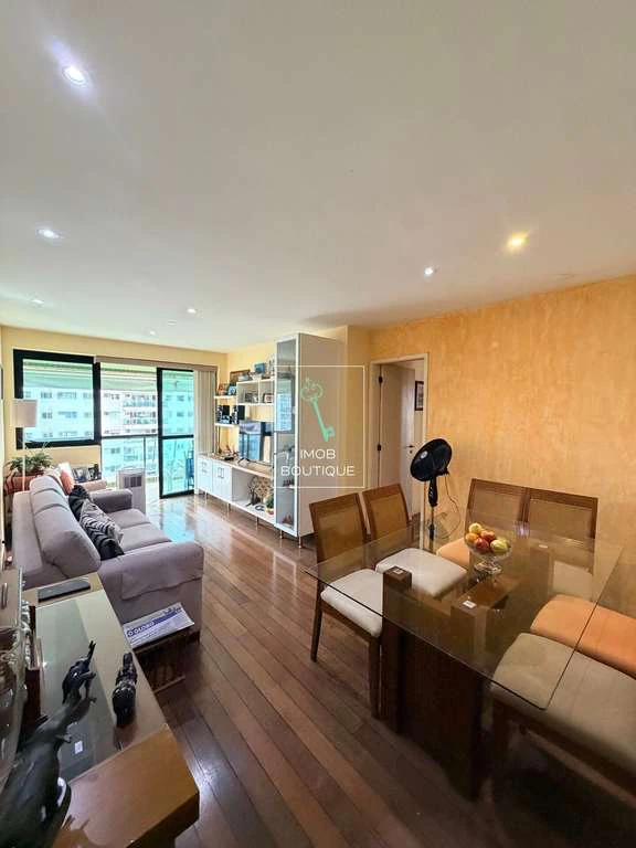 Apartment with enclosed balcony, 3 bedrooms and 2 parking — photo 8