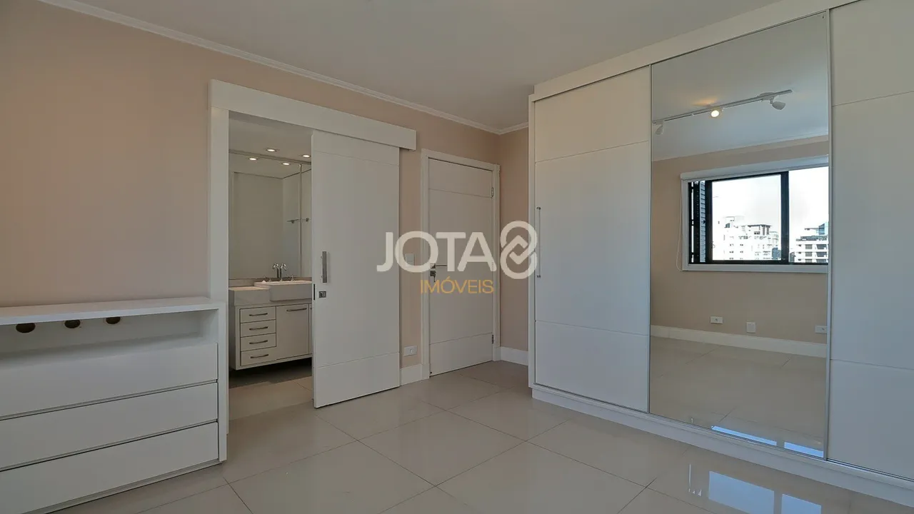 Квартира с 3 спальнями и приватным BBQ, 181 м² — photo 19
