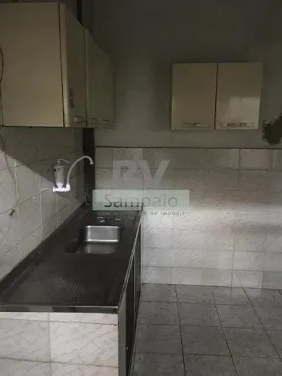 Commercial industrial house with 198 m² and 4 bedrooms — photo 16