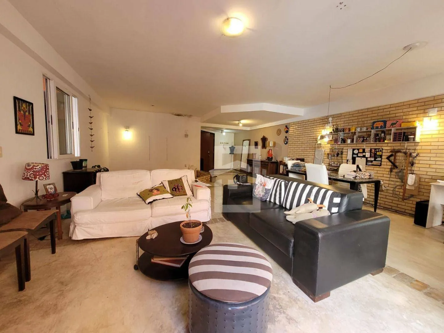 Furnished triplex house with 4 bedrooms 4 baths and 3 parking — photo 6