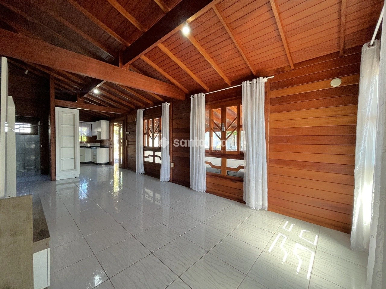 House with 3 bedrooms, 1 en-suite and private garden — photo 3