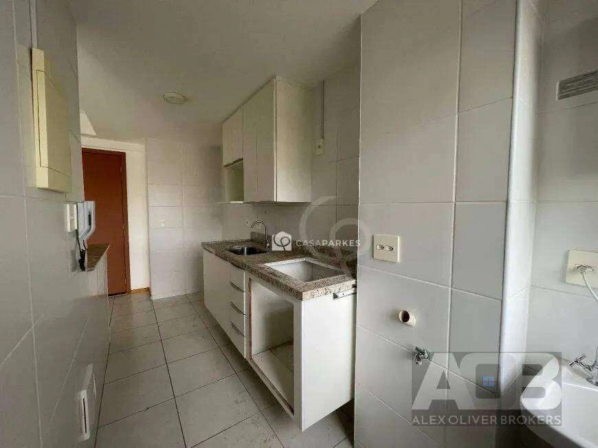 1-bedroom apartment with open-plan gas kitchen — photo 15